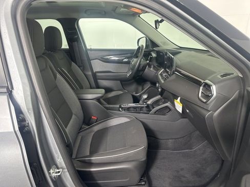 New 2026 Chevrolet TrailBlazer LT w/ LT Cold Weather Package image 14