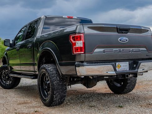 Used 2018 Ford F150 XLT RWD image 3