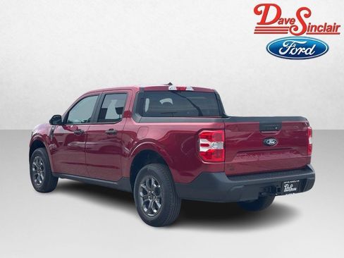 New 2026 Ford Maverick XLT w/ XLT Luxury Package FWD image 9