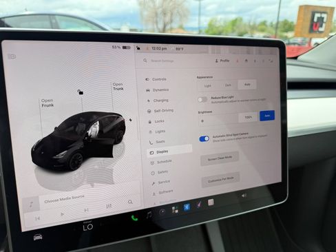 Used 2023 Tesla Model Y Long Range AWD/4WD image 34