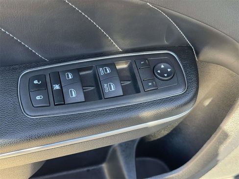 Used 2023 Dodge Charger R/T w/ Plus Group image 17