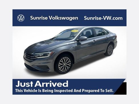 Used 2019 Volkswagen Jetta SEL FWD image 1