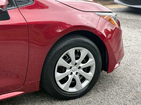 Used 2022 Toyota Corolla LE image 7