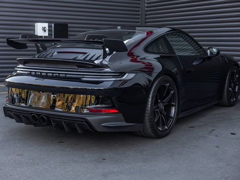 Used 2022 Porsche 911 GT3 image 9