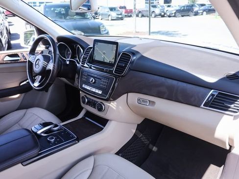 Used 2018 Mercedes-Benz GLE 350 4MATIC image 56