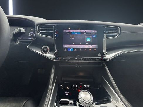 Used 2022 Jeep Wagoneer Series I image 11