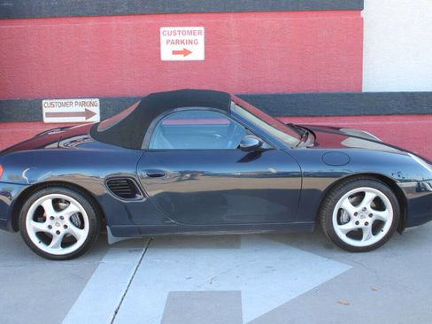 Used 2000 Porsche Boxster image 9