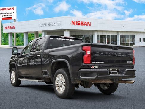 Used 2023 Chevrolet Silverado 2500 High Country image 3