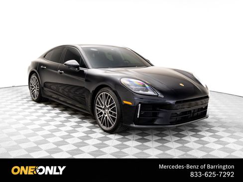 Used 2024 Porsche Panamera image 7