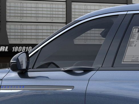 New 2026 Lincoln Nautilus Premier image 20