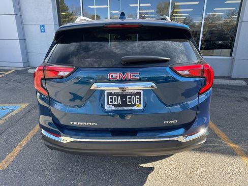 Used 2020 GMC Terrain SLT w/ Preferred Package image 18
