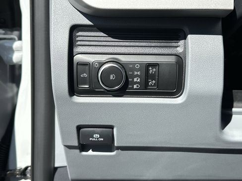 New 2026 Ford F450 XL w/ XL Driver Assist Package image 18