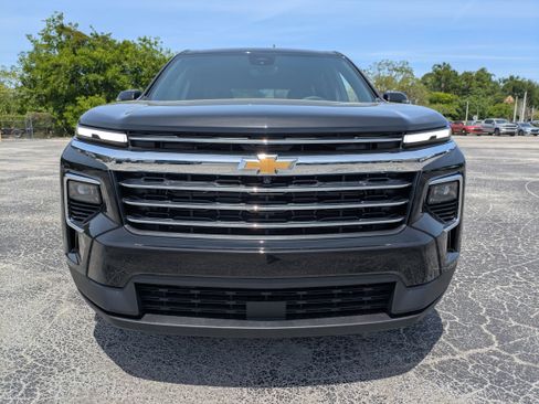 New 2026 Chevrolet Traverse LT w/ Driver Confidence Package FWD image 9