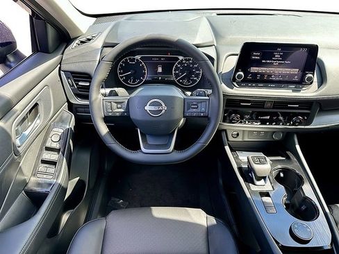 New 2026 Nissan Rogue SV w/ SV Premium Package image 12