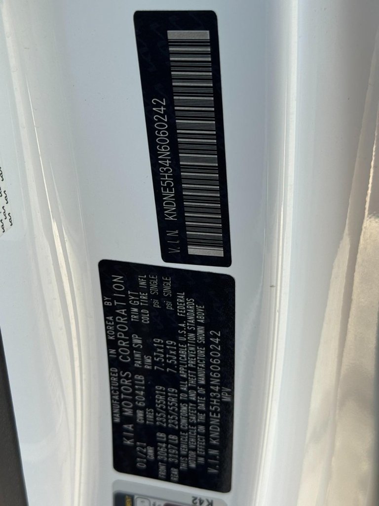 Used 2022 Kia Carnival SX Prestige FWD image 28