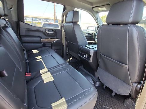 Used 2021 Chevrolet Silverado 1500 LT Trail Boss w/ Convenience Package II AWD/4WD image 18