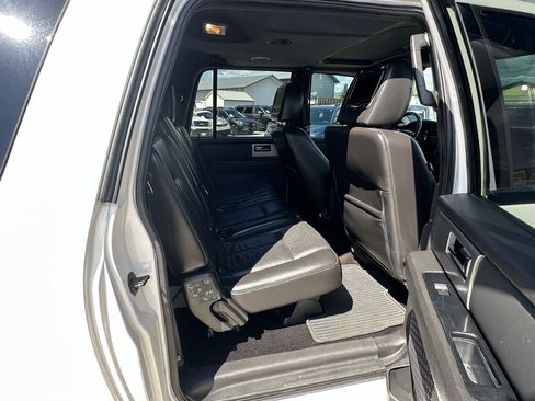 Used 2014 Ford Expedition EL Limited w/ Equipment Group 301A AWD/4WD image 11