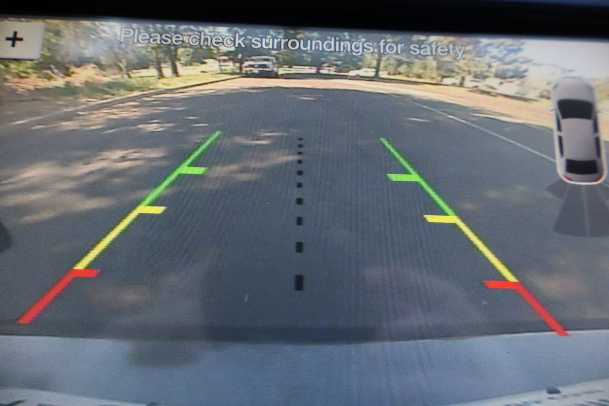 Used 2018 Ford Fusion SE w/ Equipment Group 201A FWD image 35