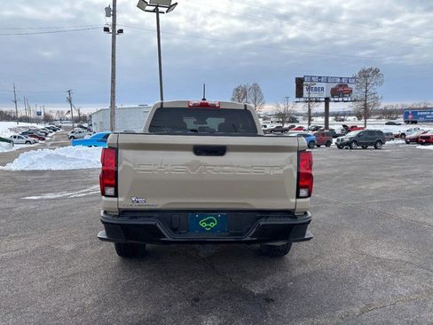 Used 2023 Chevrolet Colorado W/T image 4