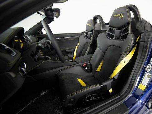 Certified 2025 Porsche 718 Boxster Spyder RS image 16