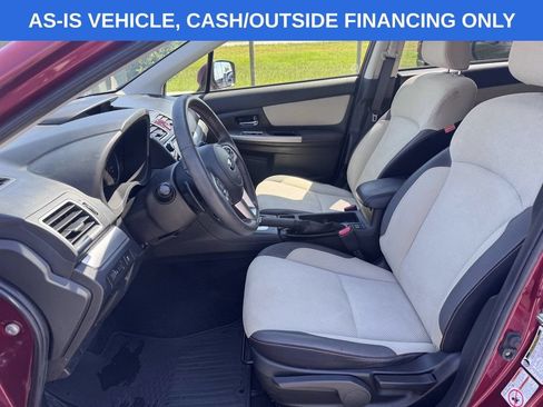 Used 2017 Subaru Crosstrek 2.0i Premium w/ Popular Package #1 AWD/4WD image 12