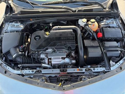 Used 2024 Chevrolet Malibu LT image 9