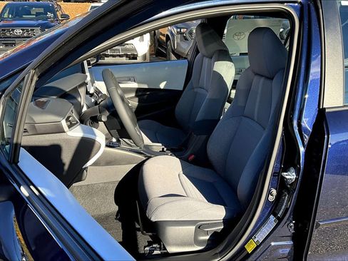 New 2026 Toyota Corolla SE image 9