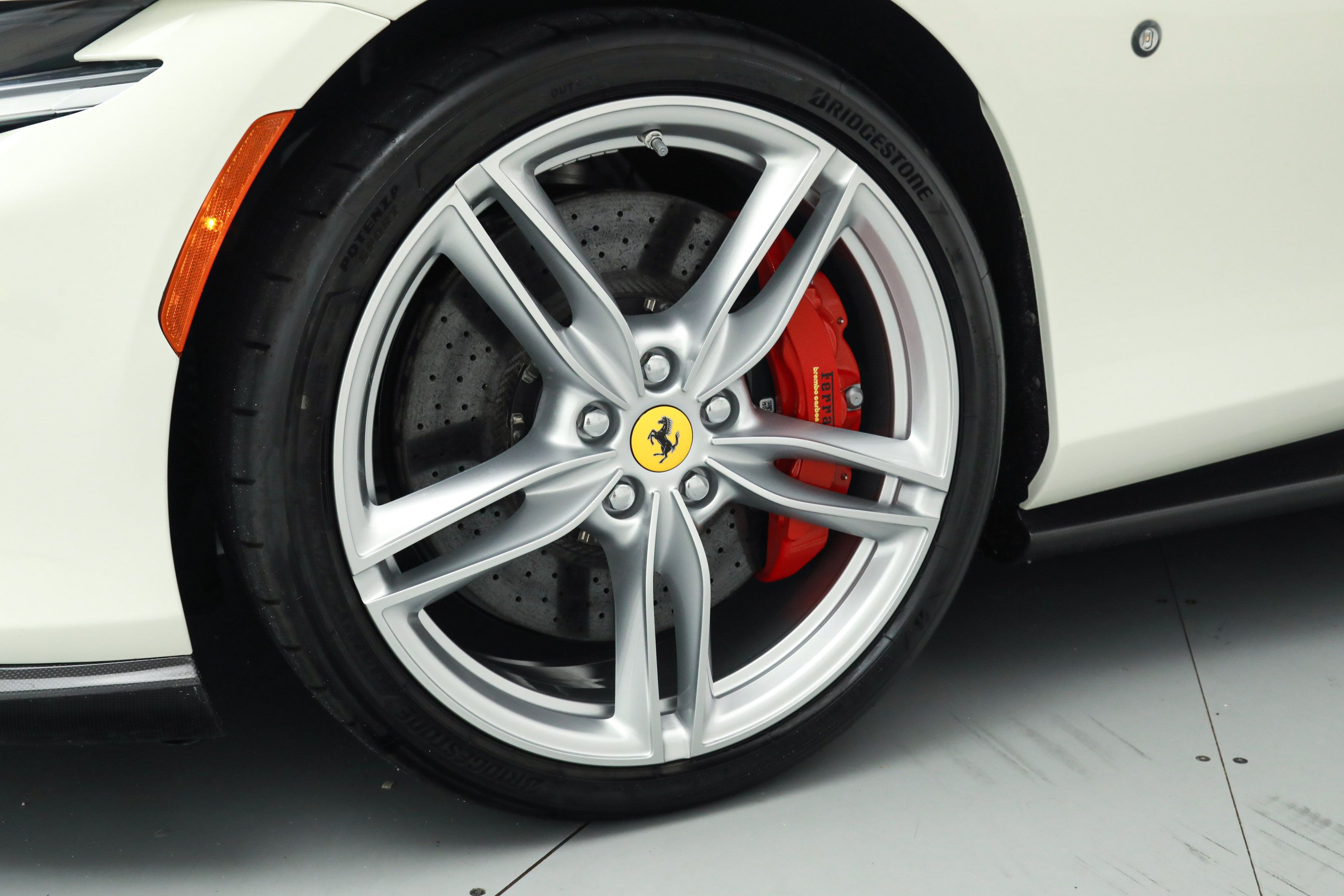 Certified 2024 Ferrari Roma RWD image 14