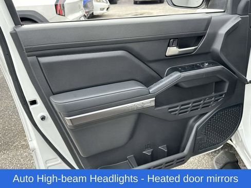 Used 2024 Toyota Tacoma TRD Sport w/ TRD Sport Upgrade Package image 14