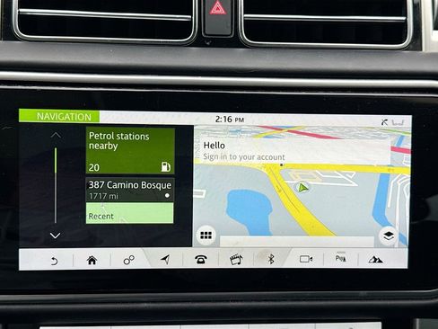 Used 2022 Land Rover Range Rover Westminster Edition image 14