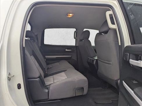 Used 2018 Toyota Tundra SR5 image 18
