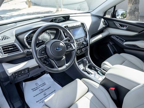 Used 2019 Subaru Ascent Limited AWD/4WD image 9
