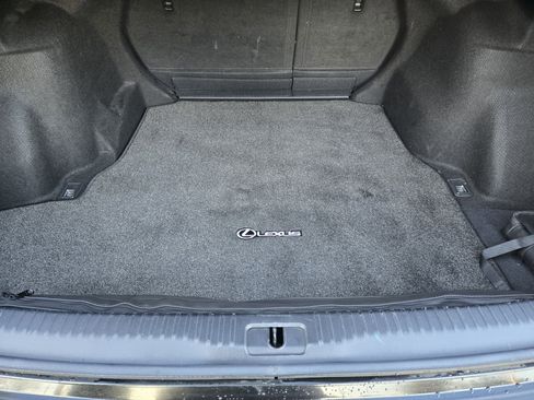 Used 2018 Lexus IS 300 F-Sport Package image 37