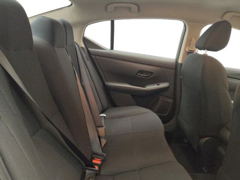 Used 2025 Nissan Sentra S image 19