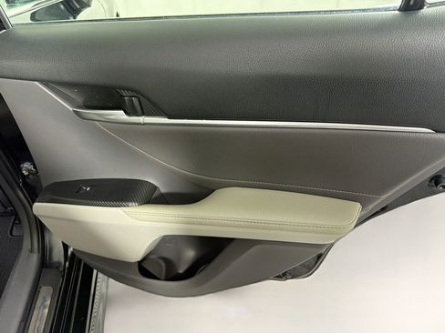 Used 2018 Toyota Camry XSE w/ Audio Package FWD image 29