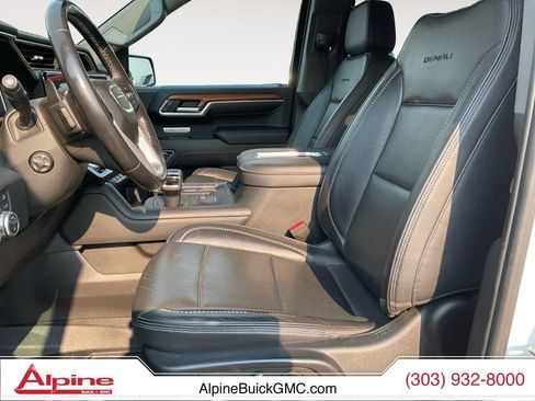 Used 2022 GMC Sierra 1500 Denali AWD/4WD image 9