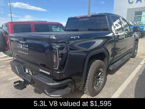 Used 2023 GMC Sierra 1500 Elevation w/ Elevation Premium Package AWD/4WD image 4