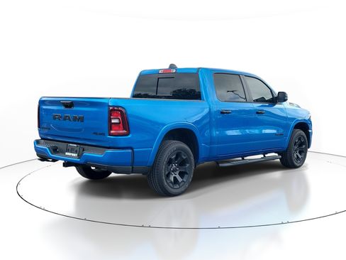 Used 2025 RAM 1500 Big Horn AWD/4WD image 6