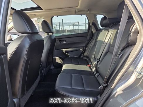 Used 2024 Nissan Rogue SV w/ SV Premium Package AWD/4WD image 14