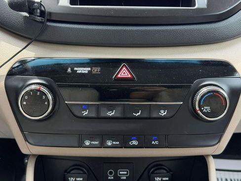 Used 2016 Hyundai Tucson SE w/ Option Group 02 AWD/4WD image 39