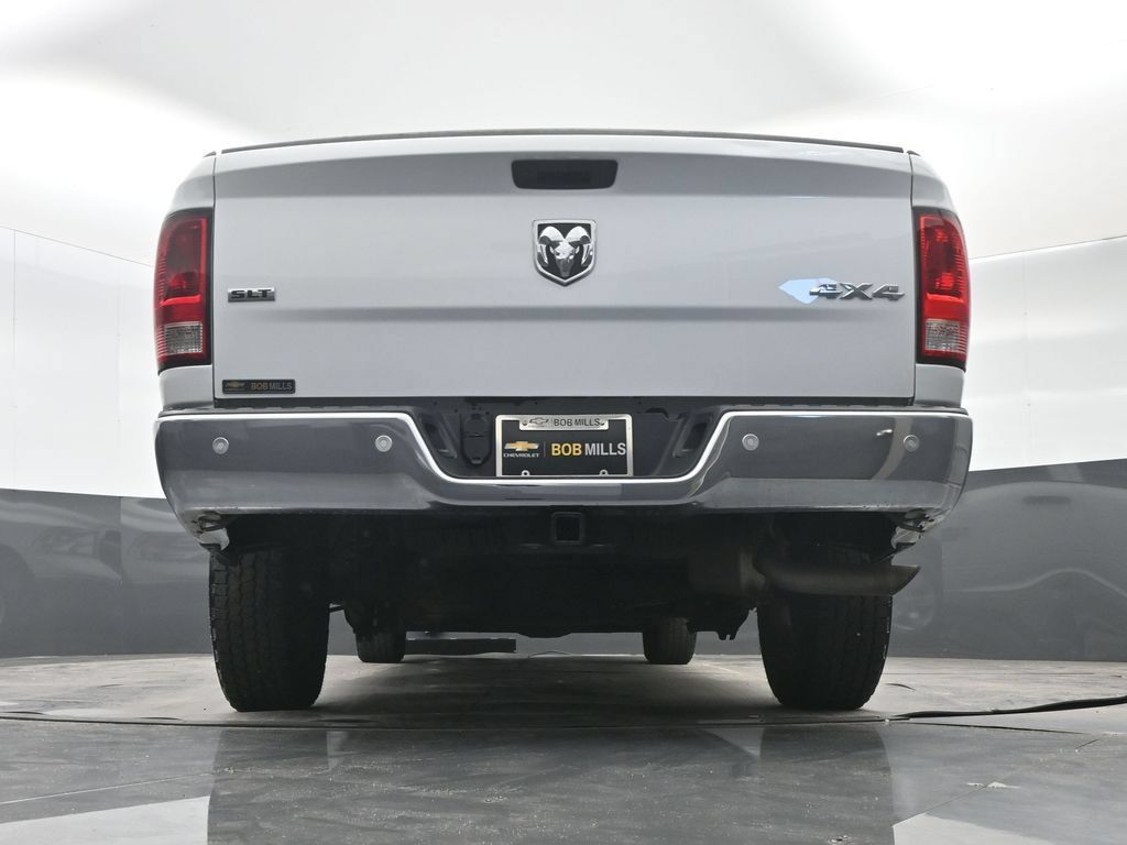 Used 2022 RAM 1500 Classic SLT w/ Electronics Group AWD/4WD image 29