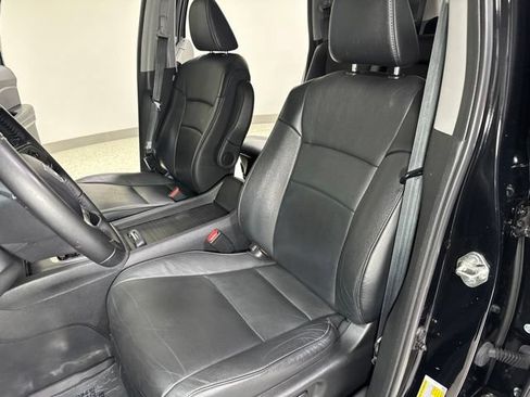 Used 2019 Honda Pilot EX-L image 16