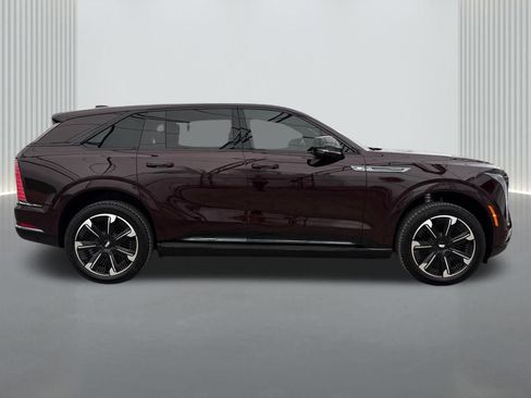 New 2025 Cadillac Escalade IQ Sport 1 w/ Smart Trailering package image 4