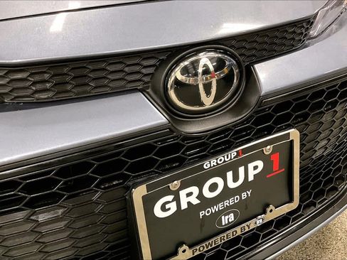 Used 2020 Toyota Corolla LE image 28