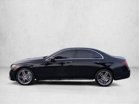 Used 2017 Mercedes-Benz E 300 image 9