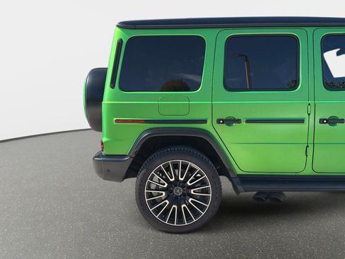 Used 2025 Mercedes-Benz G 63 AMG 4MATIC w/ Night Package Magno image 20