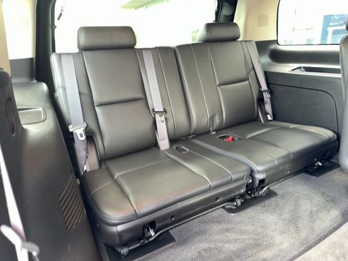 Used 2013 GMC Yukon Denali AWD/4WD image 26