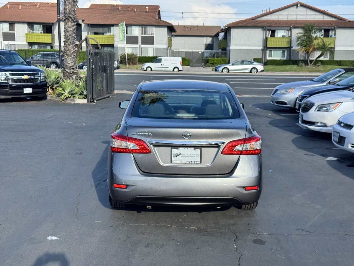 Used 2015 Nissan Sentra S FWD image 4