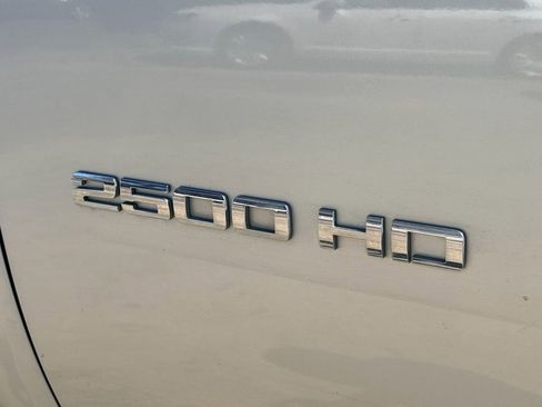 Used 2011 Chevrolet Silverado 2500 LT w/ Interior Plus Package AWD/4WD image 16