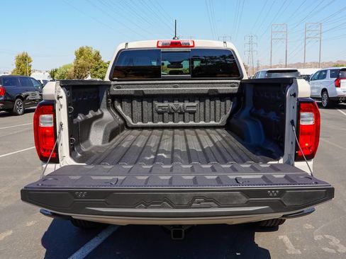New 2026 GMC Canyon Elevation w/ Convenience Package RWD image 9